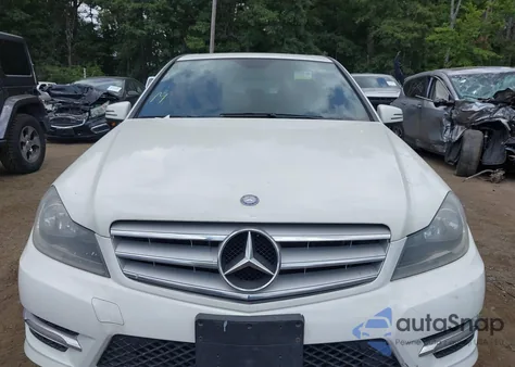 2012 Mercedes-Benz C 300 Sport 4Matic from USA, damaged, VIN WDDGF8BB5CA605470